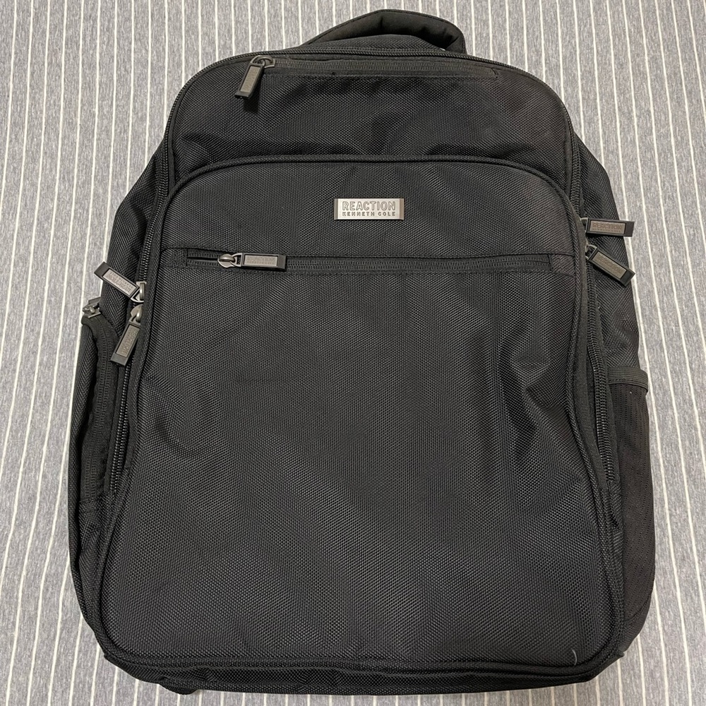 Kenneth Cole reaction mens laptop backpack